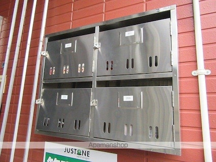 メゾンシーダ[1K/30m2]の共用部1