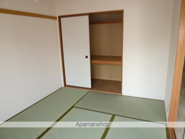 グレースハイムA棟の内装写真