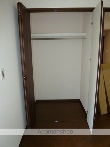チェスナッツヒルズIIの内装写真