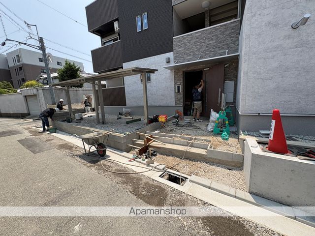 フジパレス夙川香櫨園ノースの玄関写真