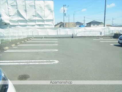 和歌山県和歌山市木ノ本[2DK/44.82m2]の駐車場2