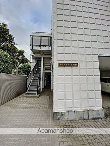 ルミエール宮崎台の玄関写真