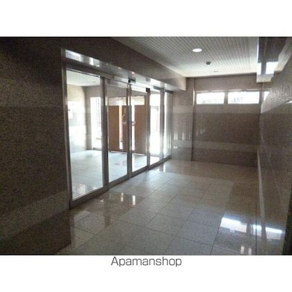 スカイコート新宿新都心第２[1K/19.38m2]のエントランス1