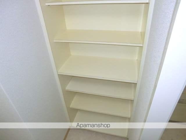 成起マンションの内装写真