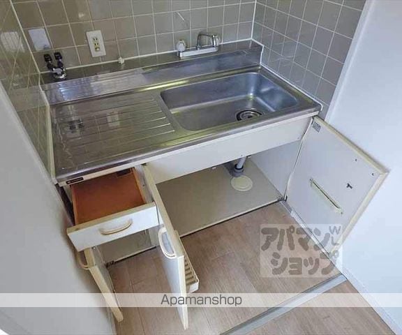 高野清水町マンションの内装写真