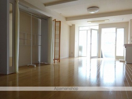 グランドール上街[1R/40.01m2]のリビング・居間