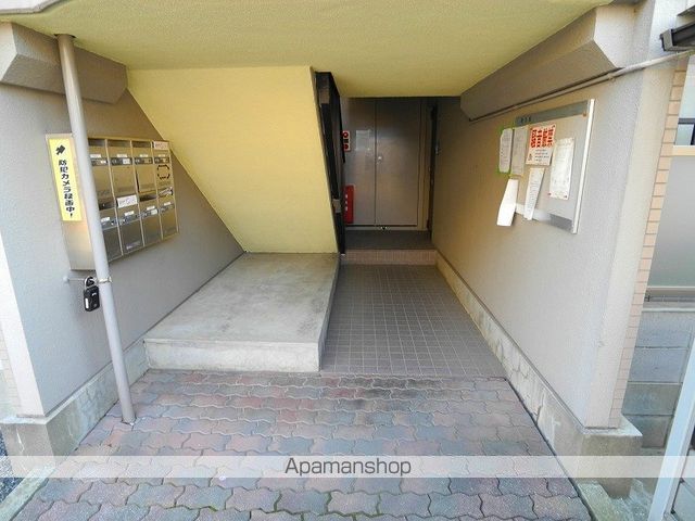 パティエール上本郷の玄関写真