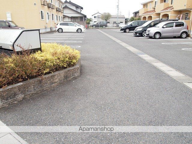 【羽島郡笠松町長池のアパートの写真】