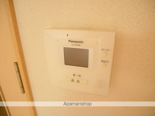 GO 101の内装写真