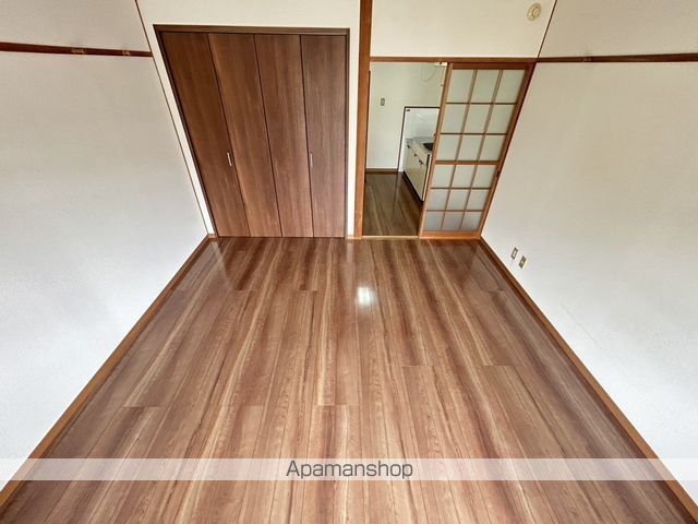 津曲マンションの内装写真