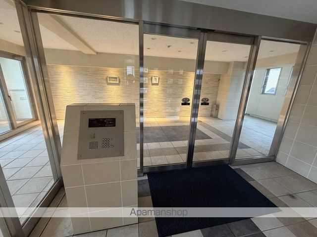 サンピタリア東船橋の玄関写真