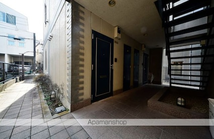 ローレル三ツ輪[1R/20.52m2]の共用部2