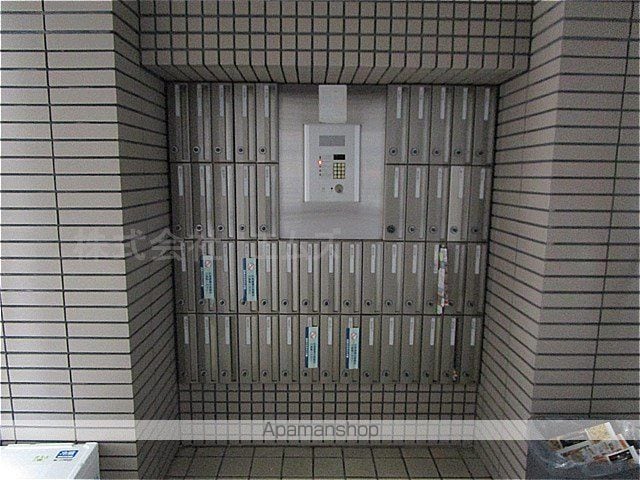 ラメール札幌の玄関写真