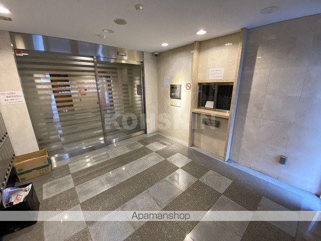 エスリード上本町北の玄関写真