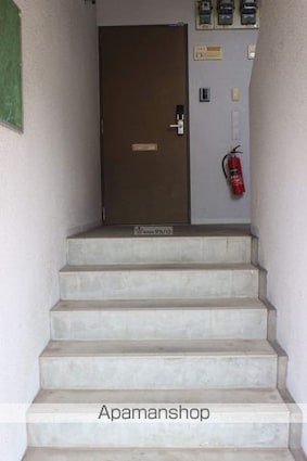 オリヴィエ東川口[3DK/66.76m2]の共用部1