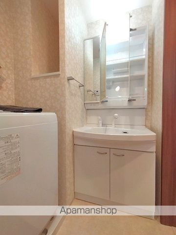Luxe新大阪VIの内装写真
