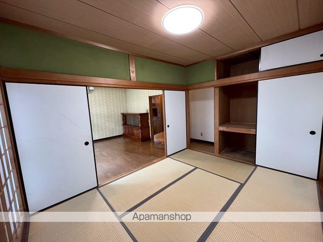 桜ヶ丘1丁目貸家の内装写真