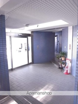 パールウィングス南平[1R/19.93m2]のロビー2