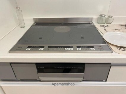 ユニヴェール　Ａ棟[1LDK/37.79m2]の内装3