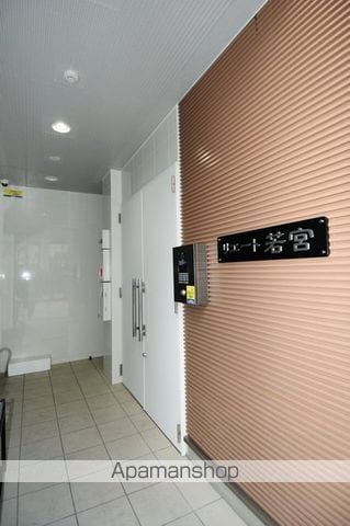 リエート若宮の玄関写真