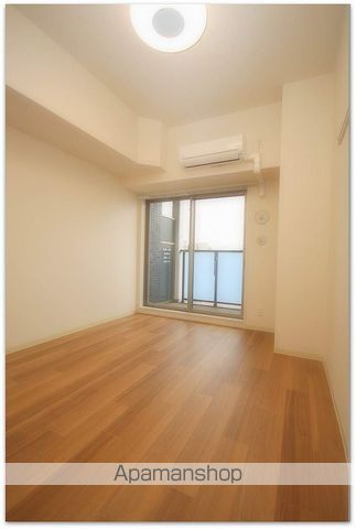 スプランディッド難波WESTの内装写真