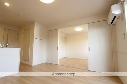 ラ・ソフィー[2LDK/65.02m2]のリビング・居間