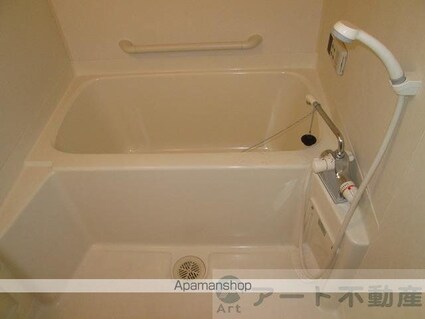 ウィステリアハイツ[2LDK/66.5m2]のバス