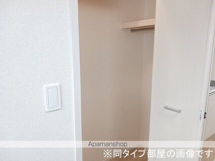 ラ　フェリーチェ　篠ノ井[1LDK/36.25m2]の収納1