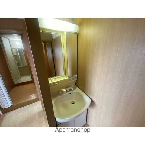 アクアポリスランドマーク2000の内装写真