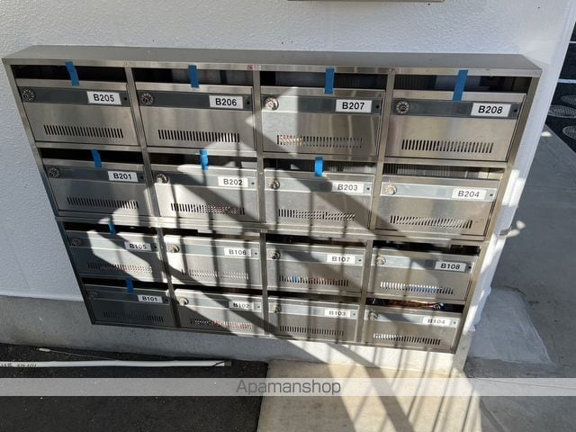 タウンハウスA棟の外観写真