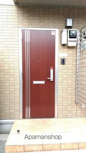 東京都あきる野市草花[2LDK/55.75m2]の共用部1