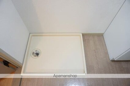 パークハウスＫ　Ｂ棟[2LDK/53.48m2]の駐車場