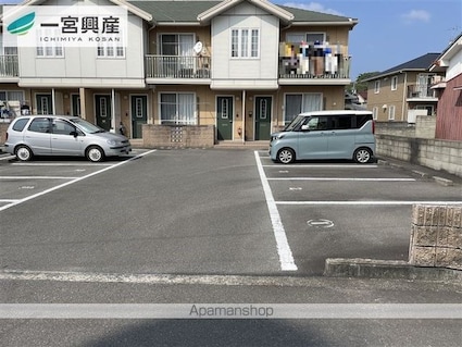ディアスブランシェＪ[3LDK/65.78m2]の駐車場
