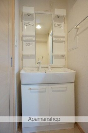 宮城県石巻市開北１丁目[1LDK/46.09m2]の洗面所