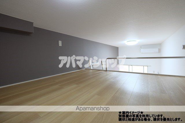 ガーベラの内装写真