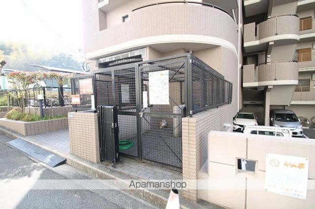 山田マンションビューテラスの玄関写真