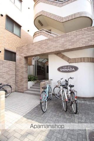 ベルシオンSHIMADAの玄関写真