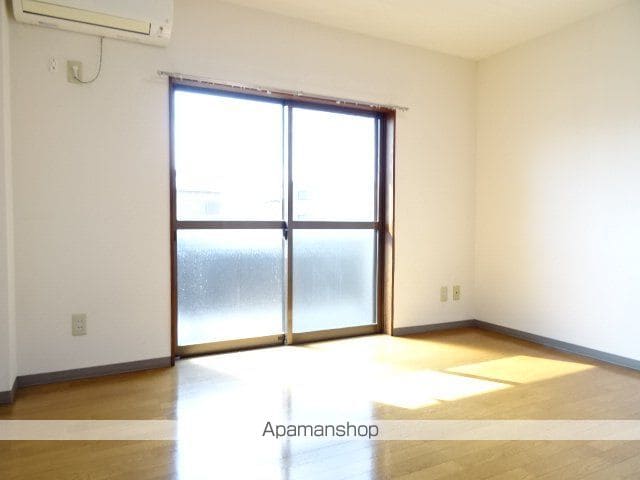 GLORY AOIの内装写真