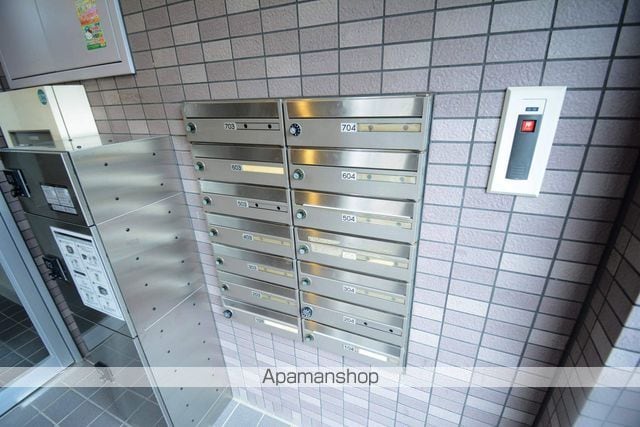 クレア西岡のその他写真