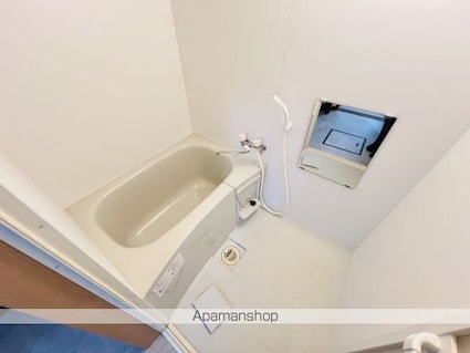 中道１丁目３２番貸家[2DK/54.6m2]のバス