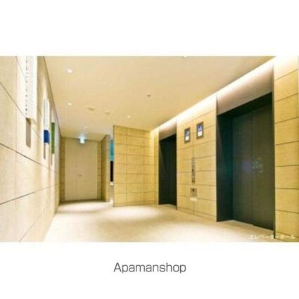 パークアクシス東陽町・親水公園[1LDK/37.51m2]の共用部