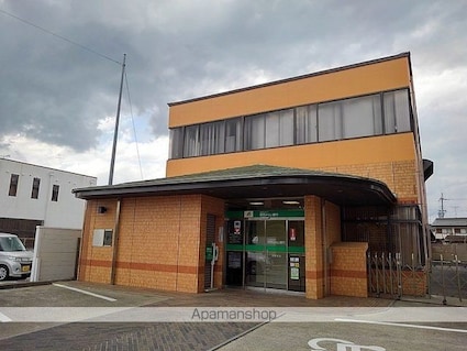 アパートメントくり[3LDK/65.57m2]の周辺1