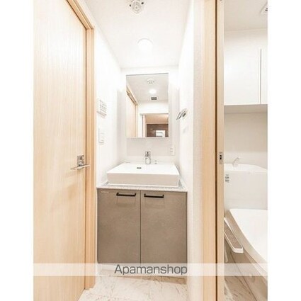 ウェルスクエア用賀[1LDK/27.18m2]の洗面所