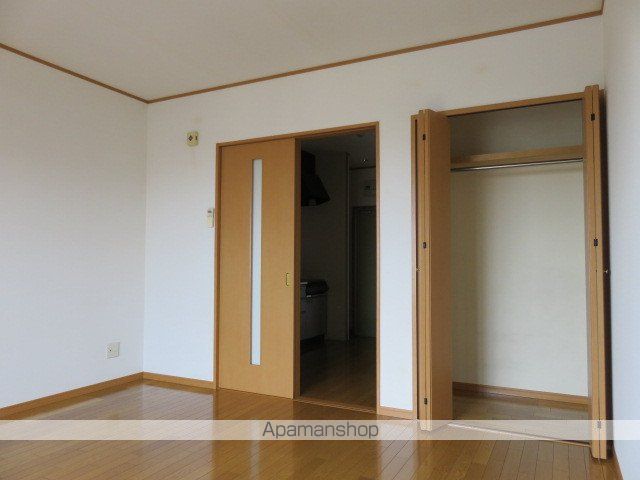 MARGINALの内装写真