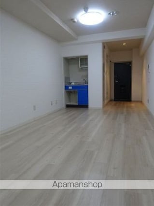 和歌山県和歌山市九番丁[1R/27m2]のリビング・居間