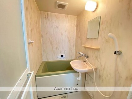 屋島ハイツ　Ｂ棟[2DK/46.4m2]のバス