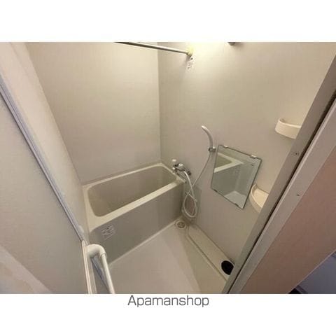 LEE SPACE 元町の内装写真