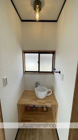 神辺町下竹田戸建の内装写真