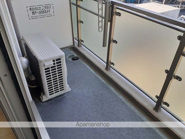 ホメ ラウレアの内装写真