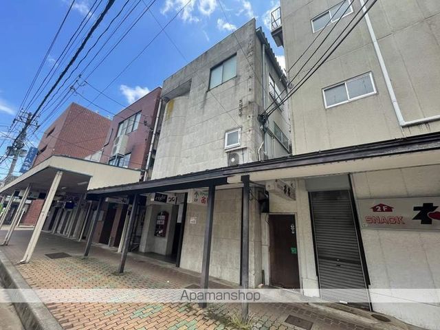 大地ビルの外観写真
